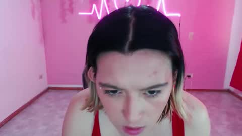 Cristal online show from November 25, 2025, 8:31 pm