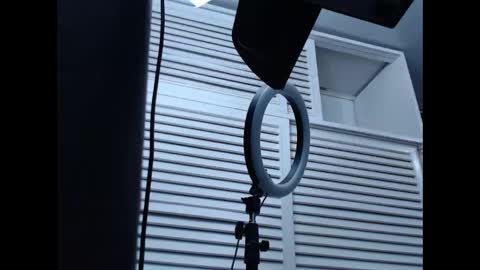 Snapshot of cristal_smith06 chatting on February 2, 2025, 8:46 am Hanna online show from February 2, 2025, 8:46 am