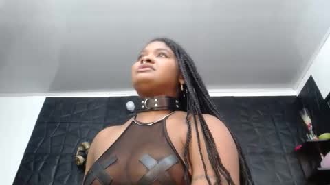 Snapshot of cristal_smith06 chatting on May 6, 2026, 7:35 am Hanna online show from May 6, 2026, 7:35 am