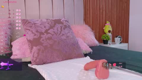 STEFANYIG cristalsubin online show from November 18, 2025, 12:20 pm