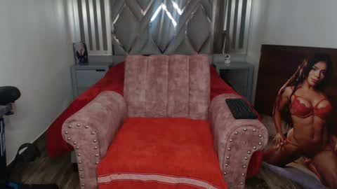 Natalie                      online show from March 8, 2025, 10:56 pm