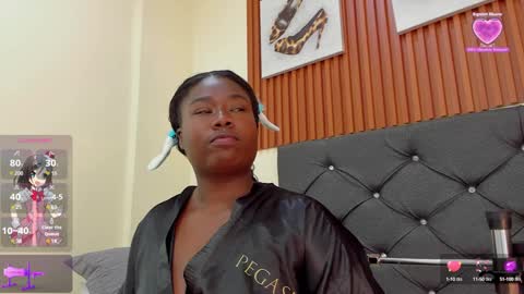 cristale69 online show from January 25, 2025, 4:46 pm