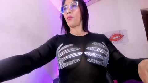 cristal miller online show from February 13, 2026, 3:30 pm