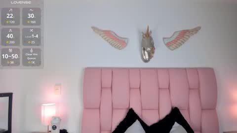 cristal online show from January 17, 2025, 5:42 am