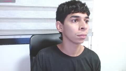 cristhian online show from September 12, 2025, 5:07 am