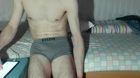 Snapshot of cristianrr184034 chatting on April 3, 2026, 8:51 pm cristianrr184034 online show from April 3, 2026, 8:51 pm