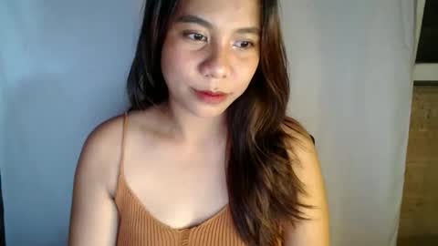 Cristina Valerie online show from March 3, 2026, 3:29 pm