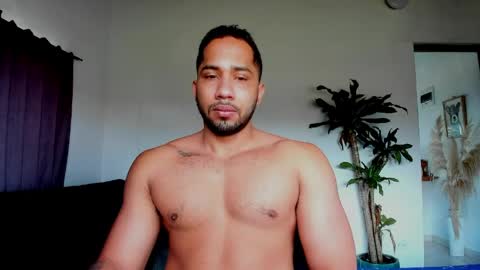Snapshot of cristobal12cock chatting on May 4, 2026, 3:52 pm Cristian online show from May 4, 2026, 3:52 pm