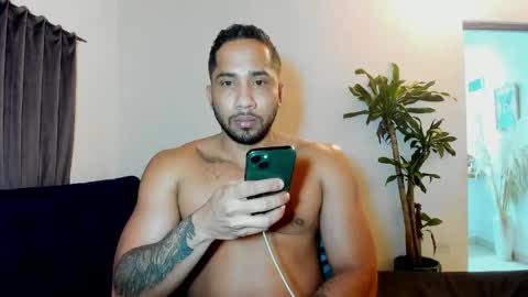 Snapshot of cristobal12cock chatting on May 7, 2026, 3:23 am Cristian online show from May 7, 2026, 3:23 am