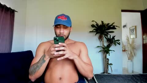 Snapshot of cristobal12cock chatting on May 14, 2026, 5:53 pm Cristian online show from May 14, 2026, 5:53 pm