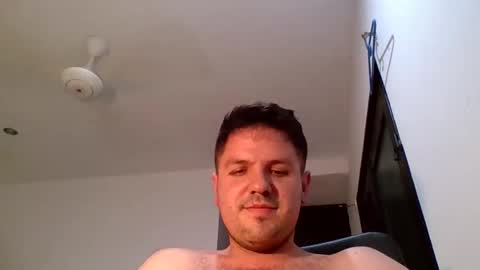 Snapshot of cristopher3042 chatting on May 4, 2026, 11:45 pm cristopher3042 online show from May 4, 2026, 11:45 pm