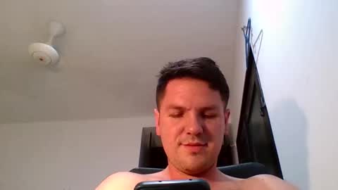 Snapshot of cristopher3042 chatting on May 7, 2026, 1:22 am cristopher3042 online show from May 7, 2026, 1:22 am