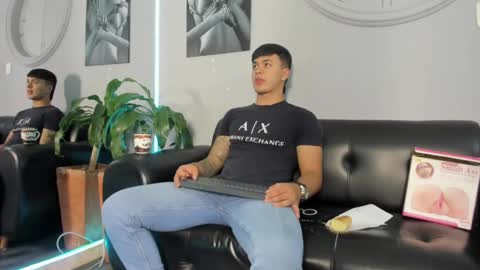 Cristopher online show from March 7, 2025, 12:45 pm