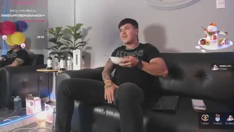 Cristopher online show from July 2, 2026, 12:44 pm