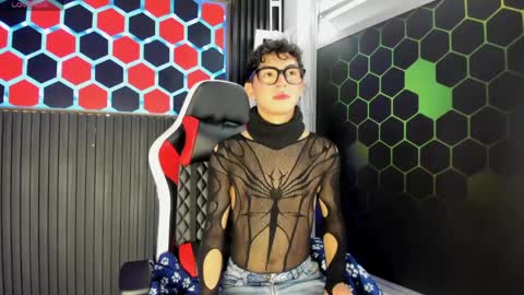 Cristopher  online show from April 18, 2026, 8:31 pm