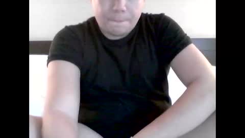 Snapshot of crisx3585 chatting on June 3, 2026, 10:15 pm crisx3585 online show from June 3, 2026, 10:15 pm