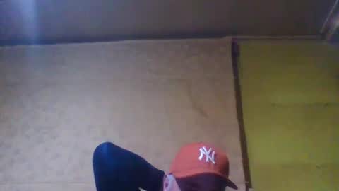 crmperez online show from February 17, 2025, 1:25 am