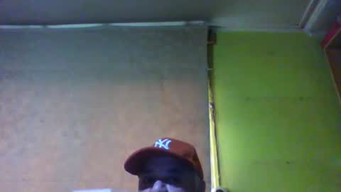 crmperez online show from March 1, 2026, 10:12 pm