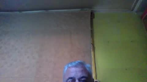 Snapshot of crmperez chatting on July 14, 2026, 6:35 pm crmperez online show from July 14, 2026, 6:35 pm
