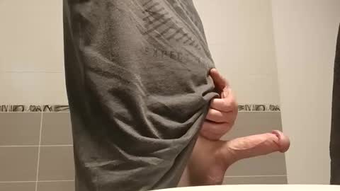 cronma online show from April 20, 2026, 2:42 pm