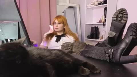 Cruel Siren online show from January 14, 2026, 7:03 am