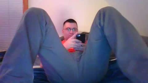 Crush380 online show from April 14, 2026, 1:11 am