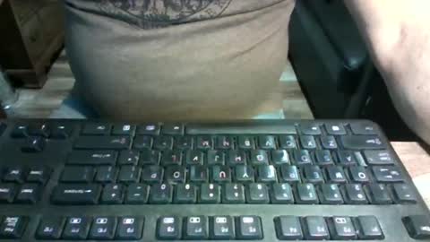 Snapshot of crushit chatting on January 13, 2025, 5:44 am Crushit online show from January 13, 2025, 5:44 am