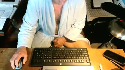 Snapshot of crushit chatting on February 18, 2026, 8:27 pm Crushit online show from February 18, 2026, 8:27 pm