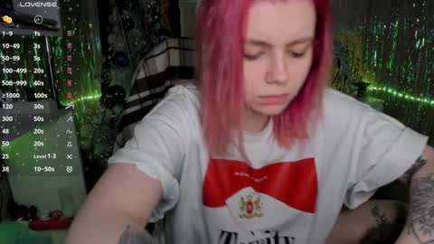 Snapshot of cryptobjgirlv2 chatting on December 12, 2024, 4:10 pm Lilith online show from December 12, 2024, 4:10 pm