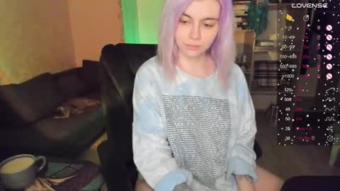 Snapshot of cryptobjgirlv2 chatting on January 11, 2026, 12:10 pm Lilith online show from January 11, 2026, 12:10 pm