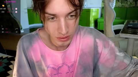 Lin inst lingoodyy online show from September 21, 2025, 12:51 pm