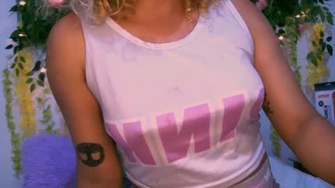 crysrus online show from December 2, 2024, 11:40 pm