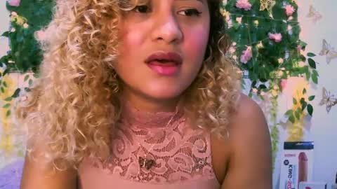 crysrus online show from February 15, 2025, 12:15 am