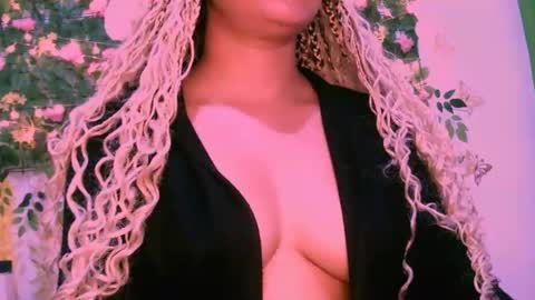 crysrus online show from December 17, 2025, 12:49 am