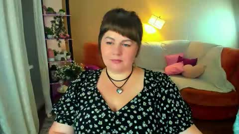 Anna online show from September 13, 2025, 7:46 pm