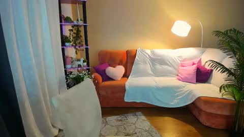 Anna online show from September 20, 2025, 7:15 pm