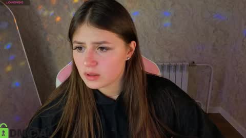 Crystal  Lacee online show from March 19, 2026, 1:20 am