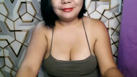 Crys online show from March 9, 2025, 2:32 pm