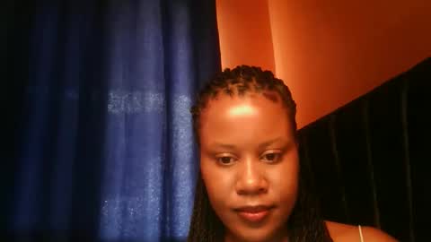 lisa online show from October 14, 2025, 8:15 am