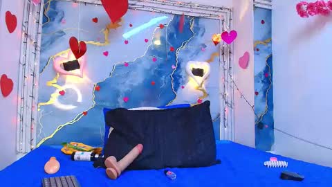 crystal online show from February 2, 2026, 7:23 pm