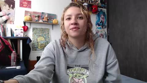 Crystal shadow online show from December 21, 2025, 2:24 pm