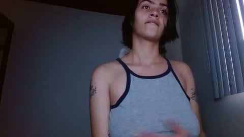 Crystal Blaze online show from September 12, 2025, 10:59 am