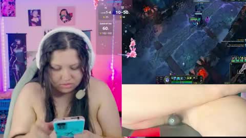 crystal online show from April 21, 2026, 2:51 am