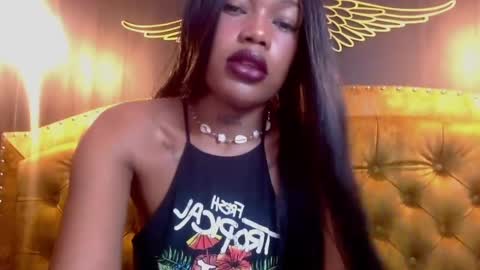 Crystal online show from February 27, 2025, 7:37 pm