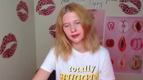 Stella online show from September 20, 2025, 6:53 pm