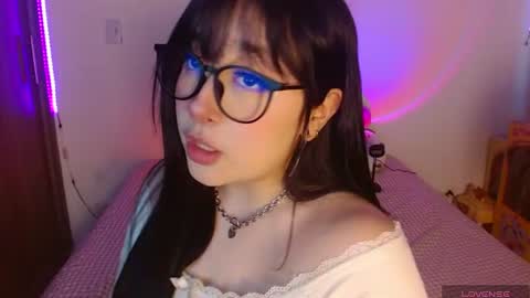 Olivia  online show from August 6, 2026, 11:06 pm