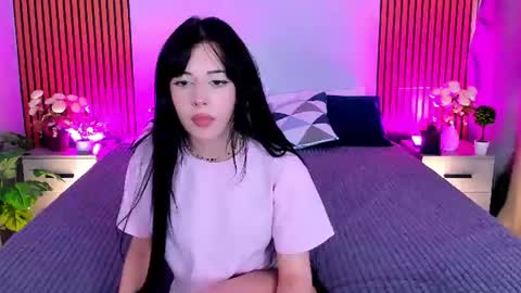 Snapshot of crystall0ve chatting on July 29, 2026, 3:10 pm crystall0ve online show from July 29, 2026, 3:10 pm