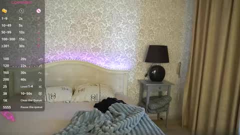 Nika online show from September 18, 2025, 7:32 am