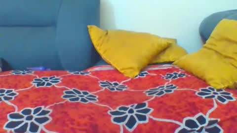 crystallgem online show from April 21, 2026, 4:41 am