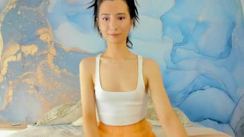 Snapshot of crystalnut chatting on May 31, 2026, 3:47 am Maria online show from May 31, 2026, 3:47 am